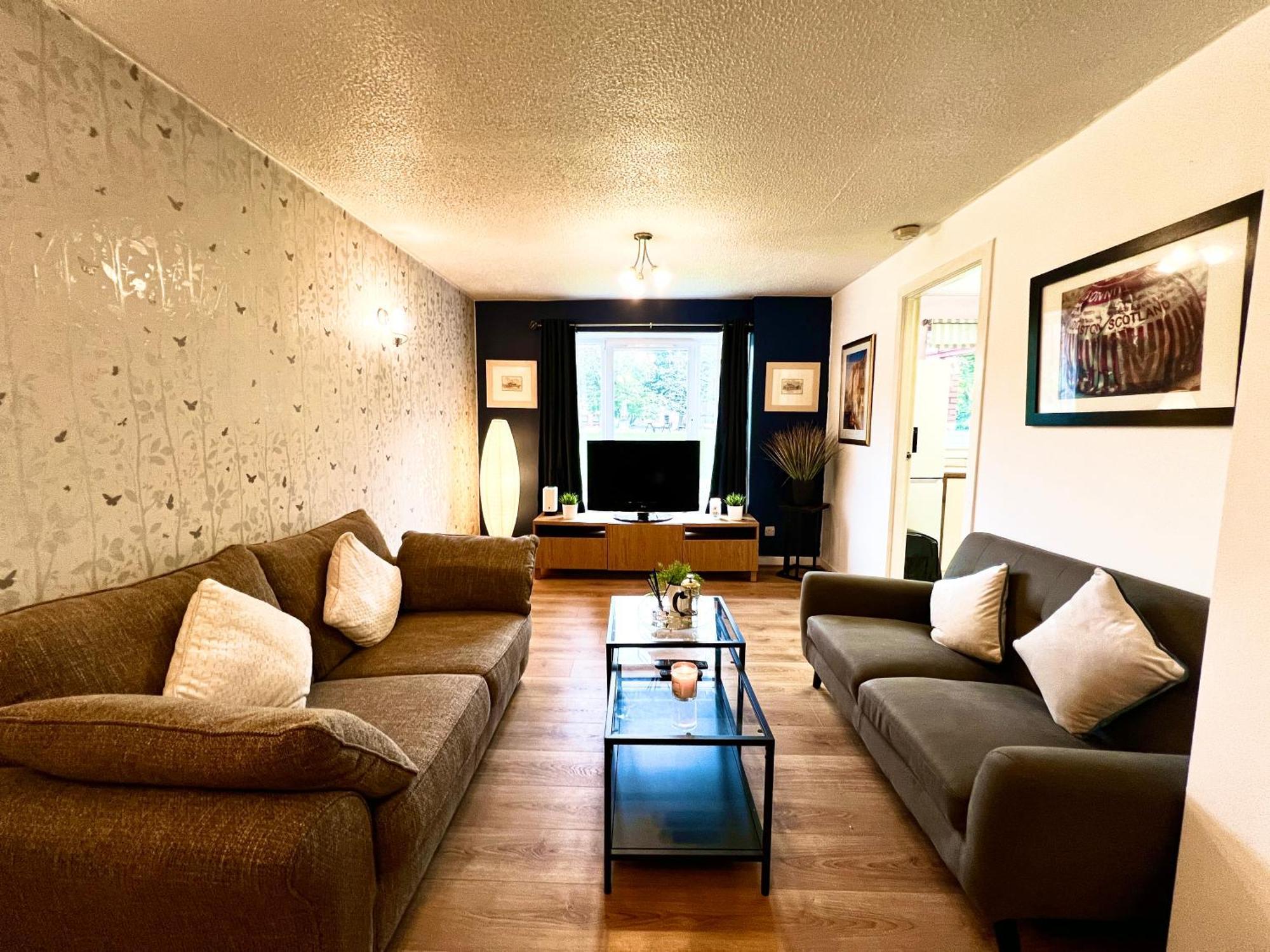 Ground Floor Flat With Free Parking & Wifi Apartment Glasgow Exterior photo